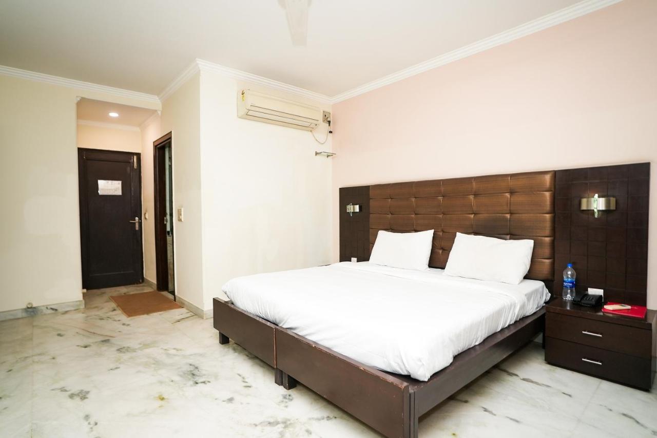 גורגאון Stay Well Hotels & Homes מראה חיצוני תמונה