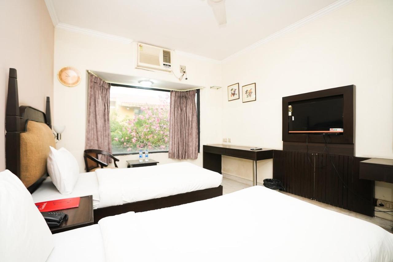 גורגאון Stay Well Hotels & Homes מראה חיצוני תמונה